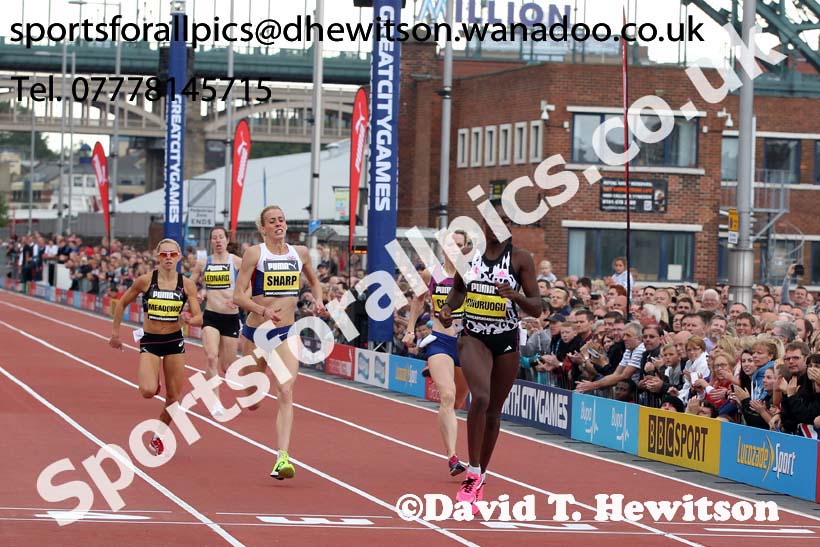 Christine Ohuruogu wins the 500 metres, Great North CityGames. Photo: David T. Hewitson/Sports for All Pics